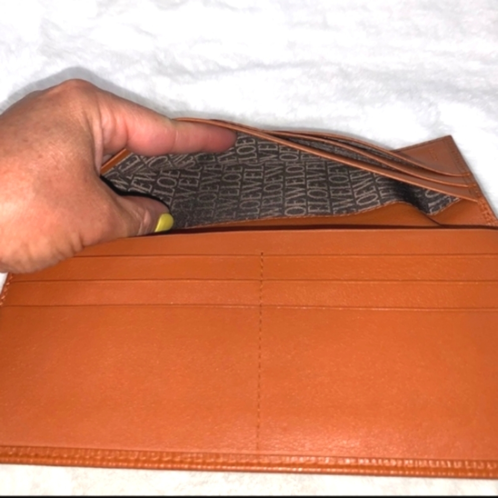 🦌  Men's LOEWE® Palladium Genuine Grain Leather Checkbook Wallet + COA NEW! - Picture 9 of 16